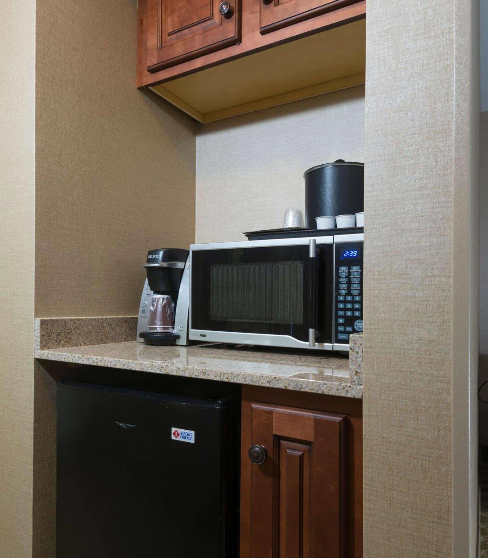 Fairfield By Marriott Boston Hotel